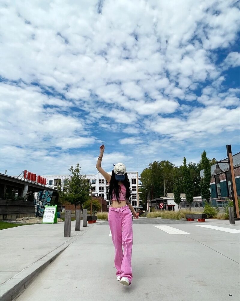 220809 (G)I-DLE Soyeon Instagram Update documents 5