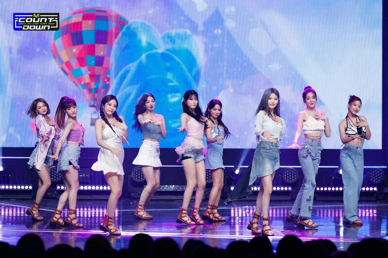 220707 fromis_9 'Stay This Way' at M Countdown documents 3
