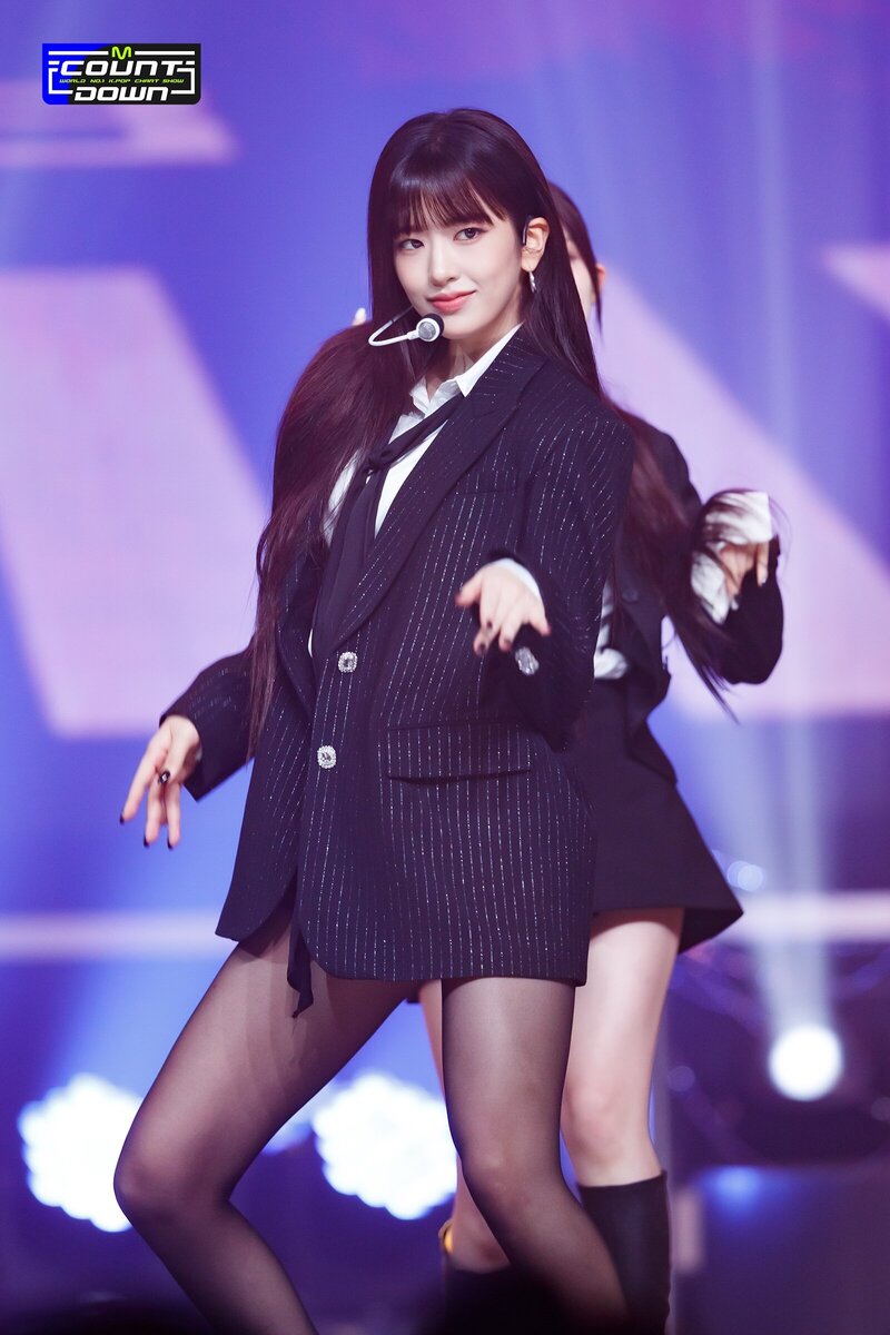 230413 IVE Yujin - 'Kitsch' & 'I AM' at M COUNTDOWN documents 8