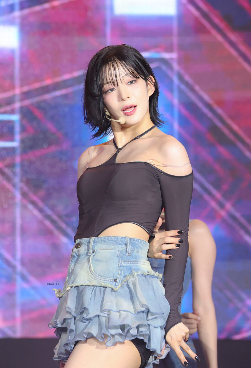 230812 fromis_9 Chaeyoung - Daejeon Midnight Festival documents 5