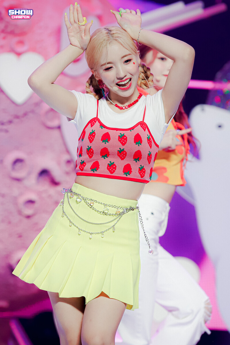 220706 Kep1er - 'Up!' at Show Champion documents 20