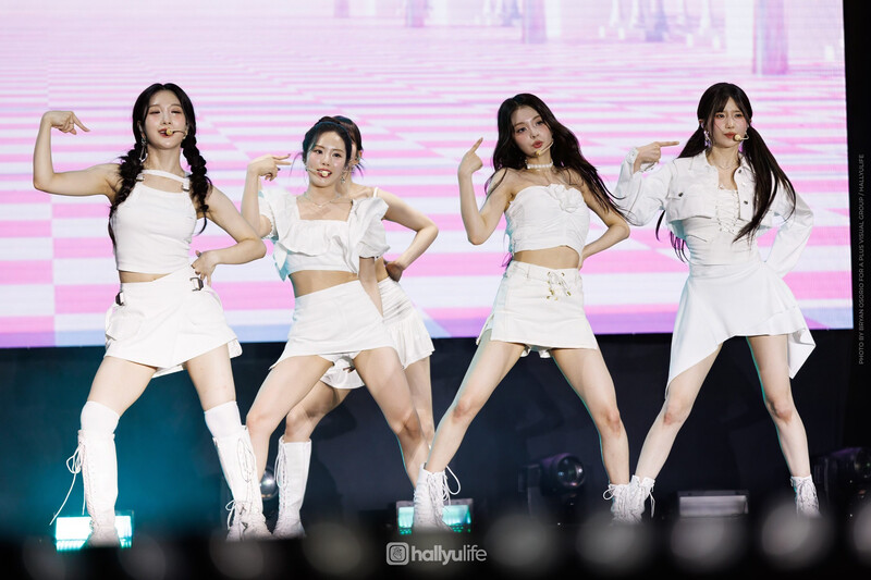 240511 fromis_9 - KWAVE Music Festival in Manila documents 4