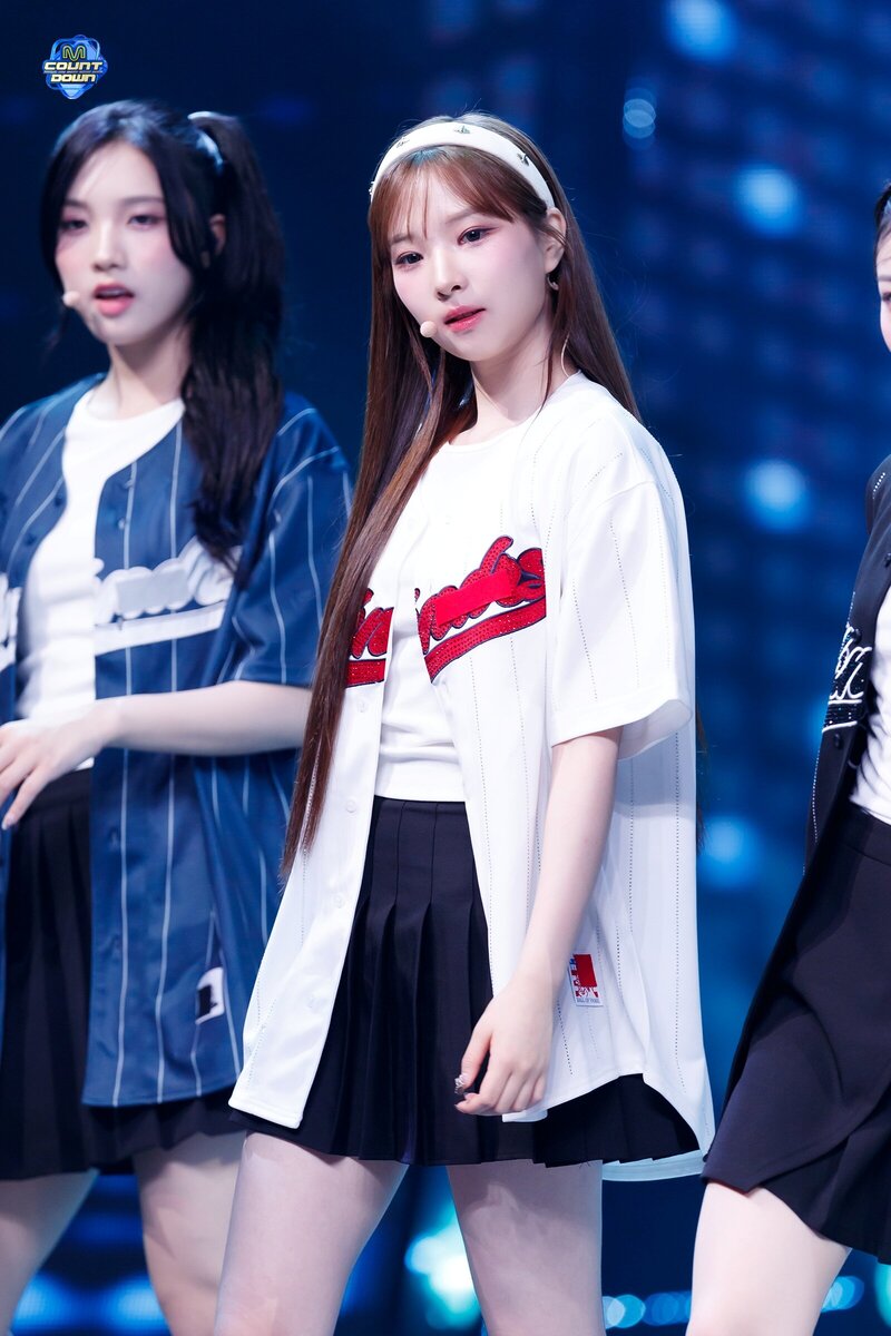 240523 tripleS Hayeon - 'Girls Never Die' at M COUNTDOWN documents 3