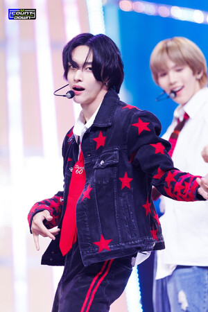 230907 RIIZE Wonbin - "Get A Guitar" and "Memories" at M Countdown