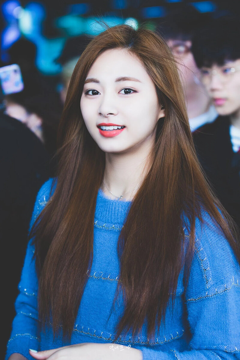 Tzuyu2346.jpg