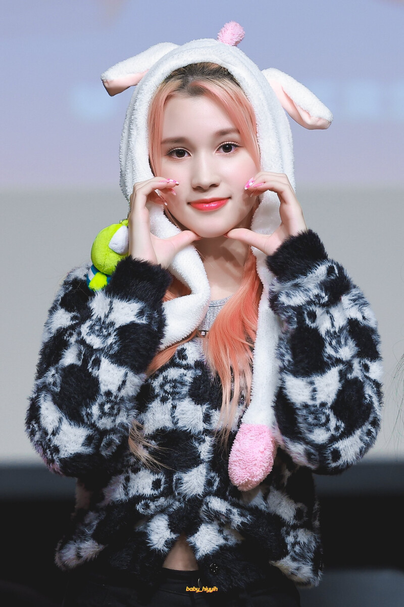 221118 Kep1er Bahiyyih - Fansign Event documents 7