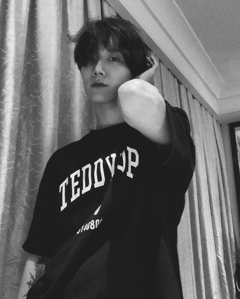 220529 Ten Instagram update documents 2