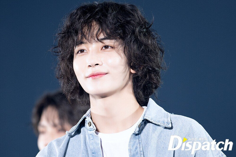 230528 SEVENTEEN 2023 JAPAN FANMEETING 'LOVE' | Dispatch Photos - Jeonghan documents 2