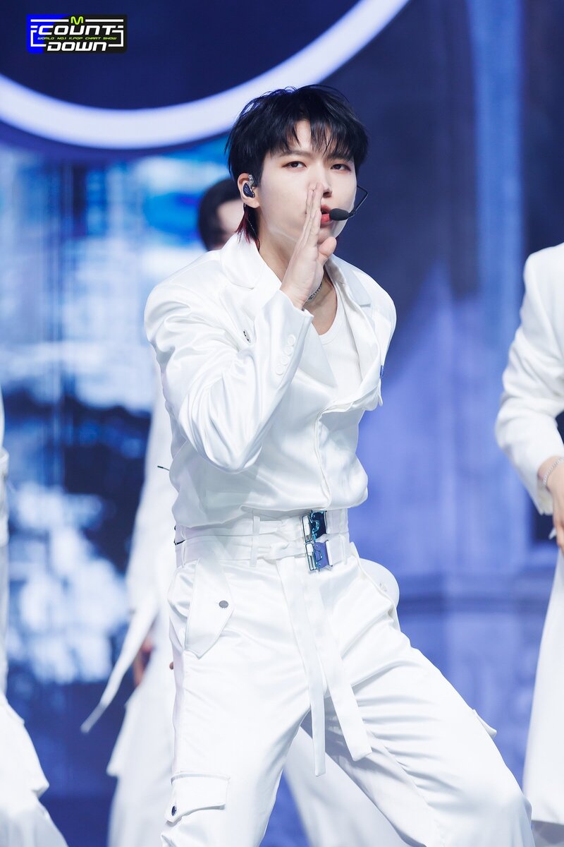 230807 - INFINITE - New Emotions on-site photo M Countdown documents 19