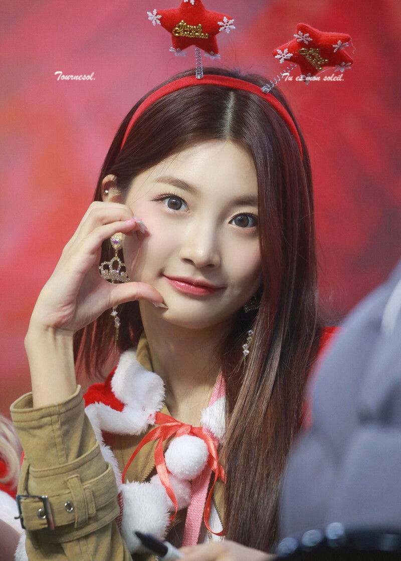 221211 Wooah MINSEO at fansign event documents 5