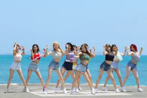 WJSN - "Boogie Up" Music Video recording 2