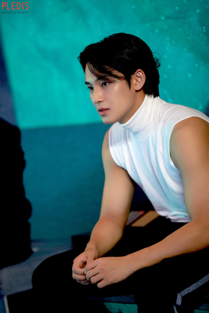 221116 SEVENTEEN ‘DREAM’ Behind the scenes of the ‘DREAM’ MV shooting - Mingyu | Naver documents 2