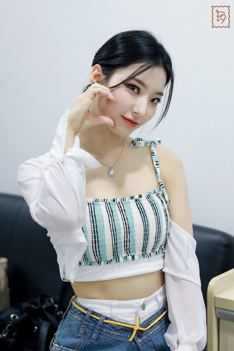 210623 fromis_9 Naver Post - fromis_9 'WE GO' Music Shows Behind documents 12
