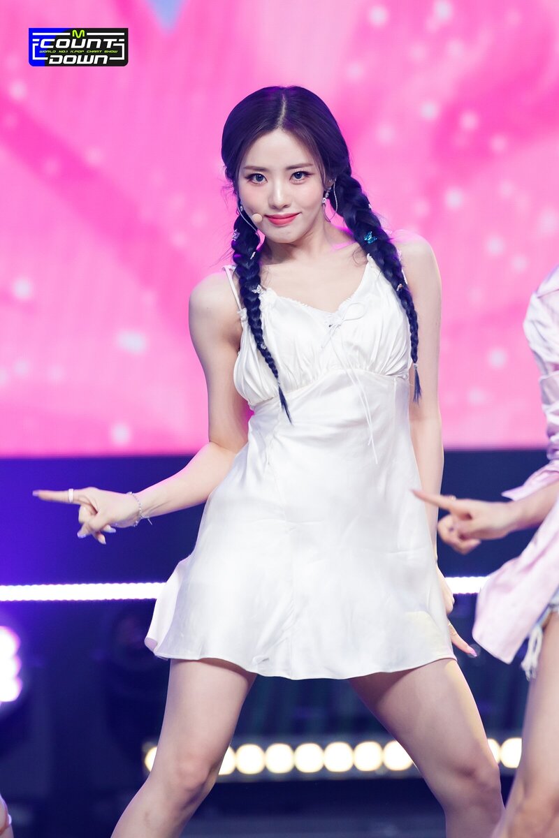 220707 fromis_9 'Stay This Way' at M Countdown documents 20