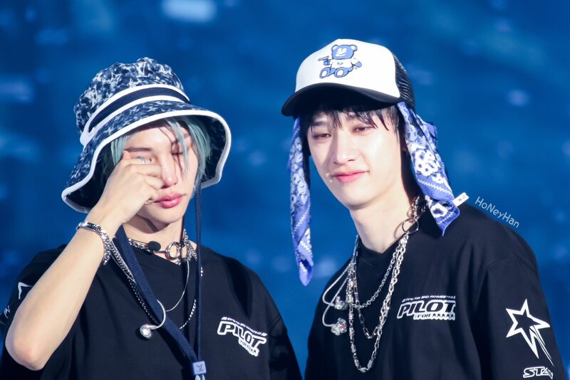230701 Bang Chan & Felix - Stray Kids 3RD FANMEETING ‘PILOT : FOR ★★★★★’ Day 1 documents 5