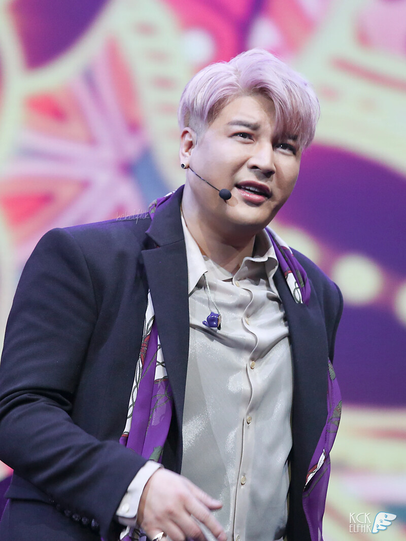 181008 Super Junior Shindong at 'One More Time' Showcase in Macau documents 7
