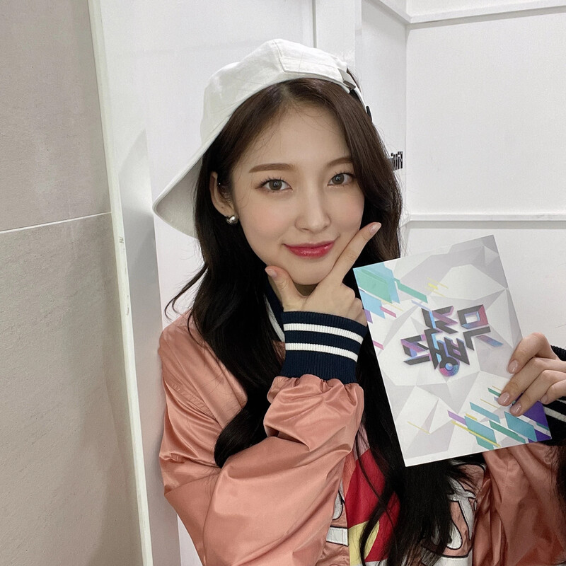 210319 OH MY GIRL Arin SNS Update documents 12