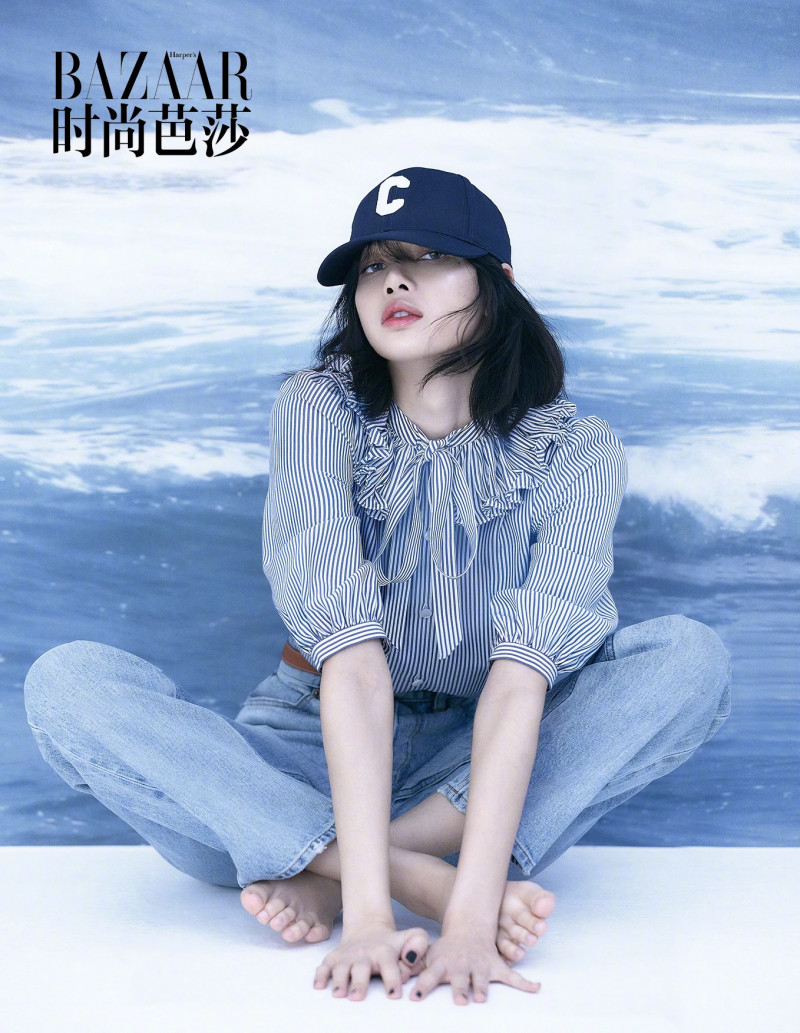 LISA for Harper's BAZAAR China - April 2021 Issue documents 1
