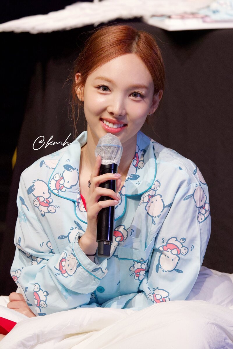 240629 TWICE Nayeon - Fansign documents 4