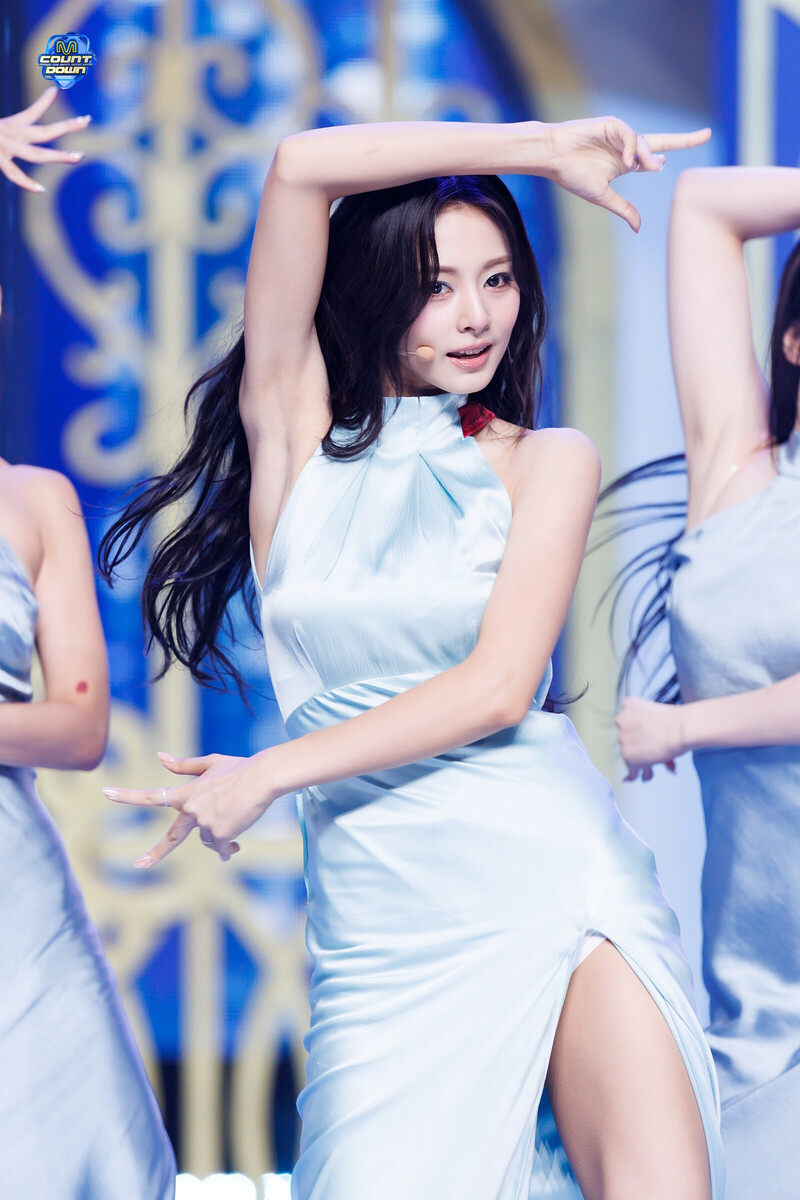 240912 TWICE Tzuyu - 'Run Away' at M COUNTDOWN documents 4