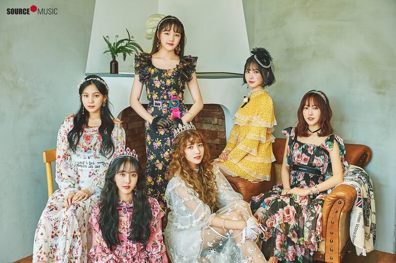 GFRIEND 2019 Seasons Greetings - 'Be In Full Bloom' preview images documents 1