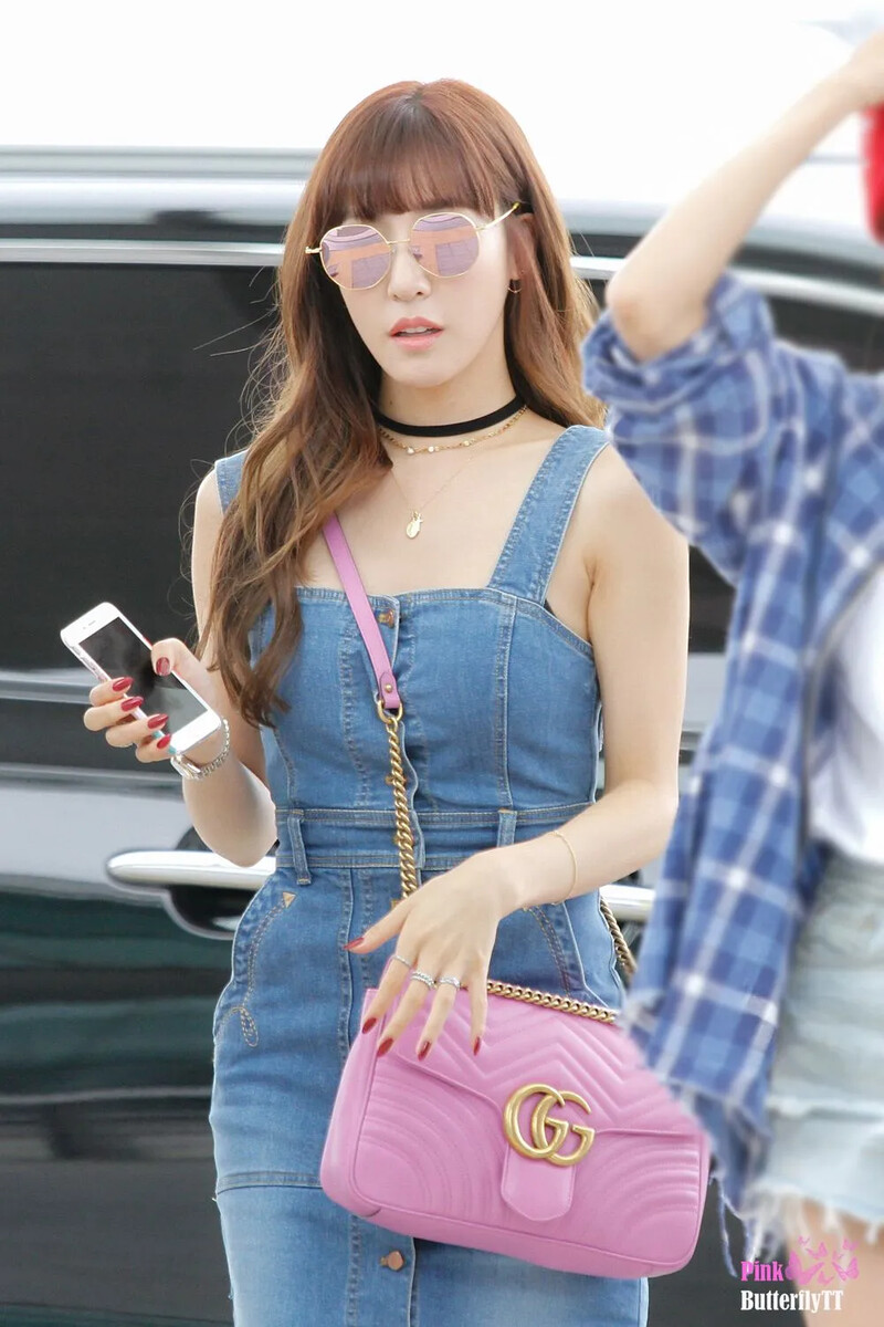 Tiffany776.jpg