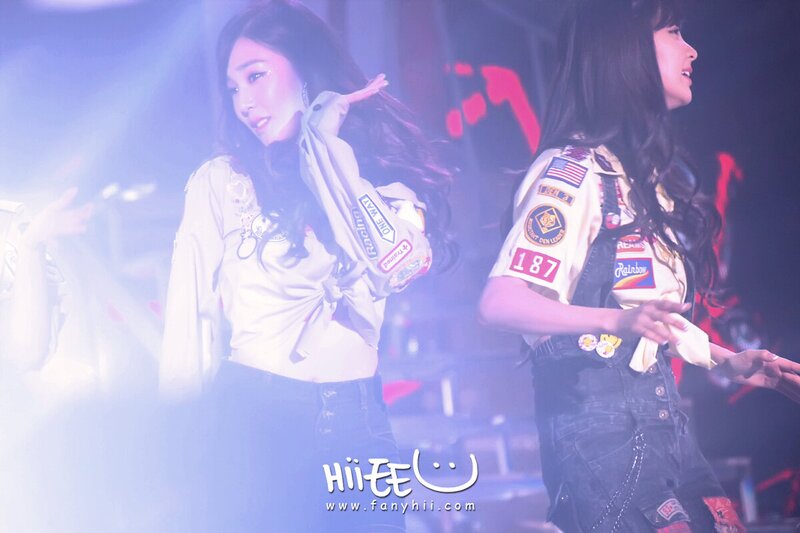 130628 Girls' Generation Tiffany at Korea-China Friendship Concert documents 7