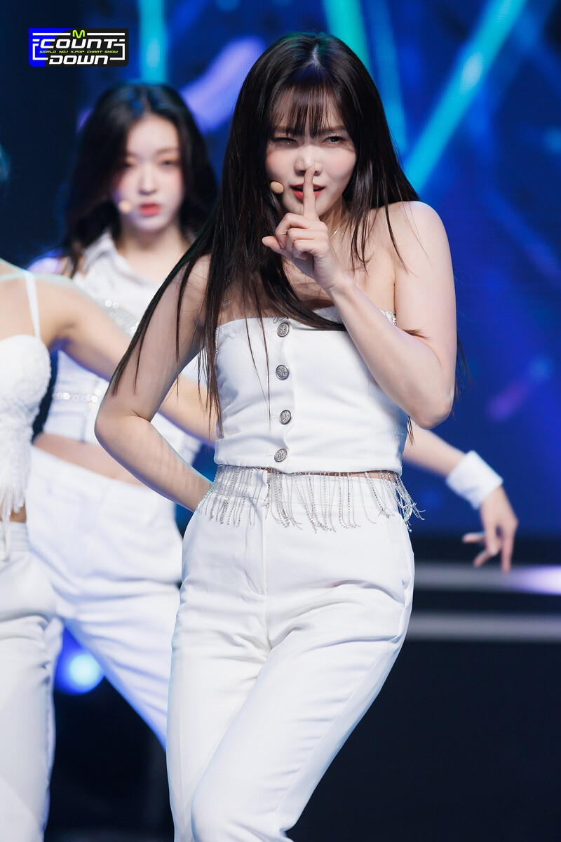 220331 OH MY GIRL - 'Drip' at M Countdown documents 12