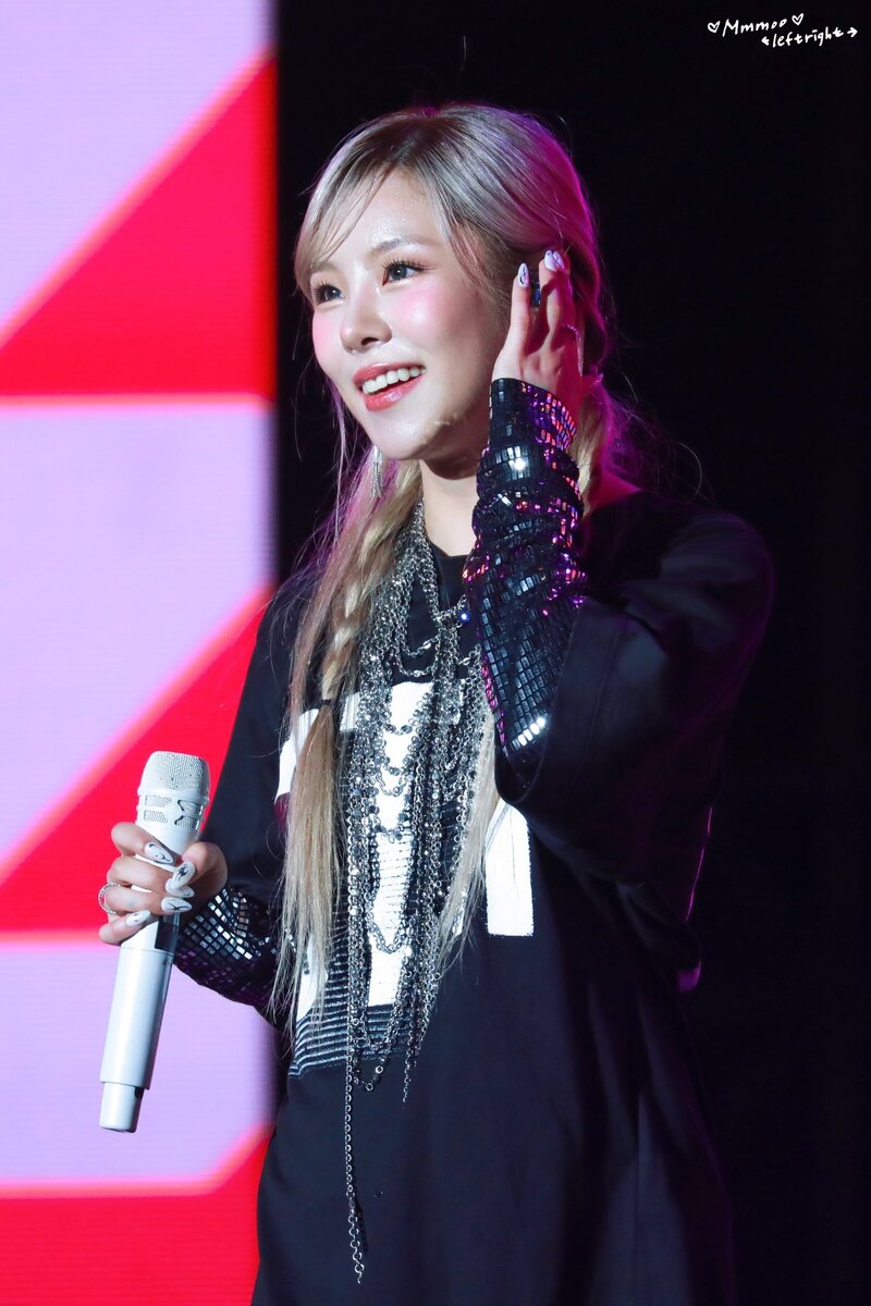 231222 Whee In at Tainan Christmas Rock Concert documents 2