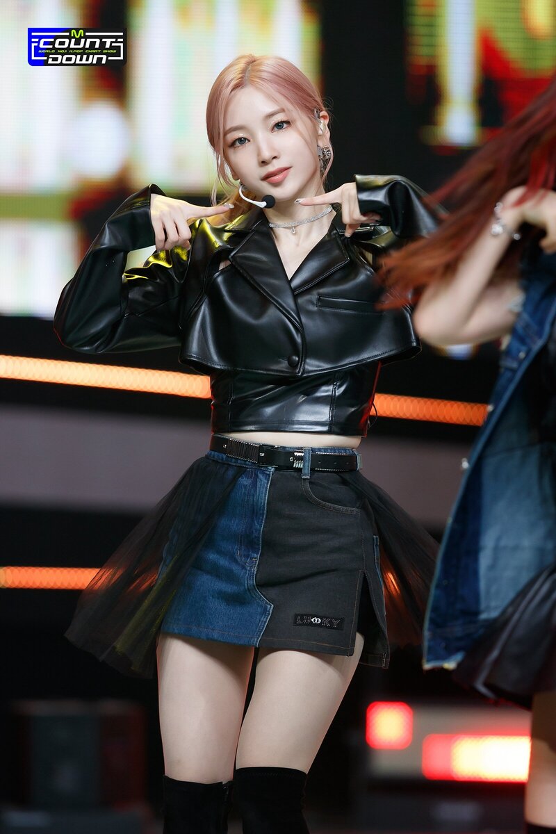 220303 Rocket Punch - 'CHIQUITA' at M Countdown documents 18
