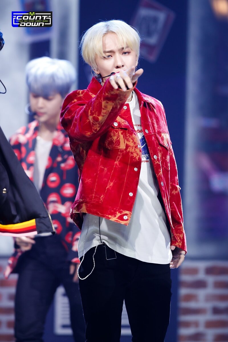 220505 iKON's DK - 'But You' at M Countdown documents 2