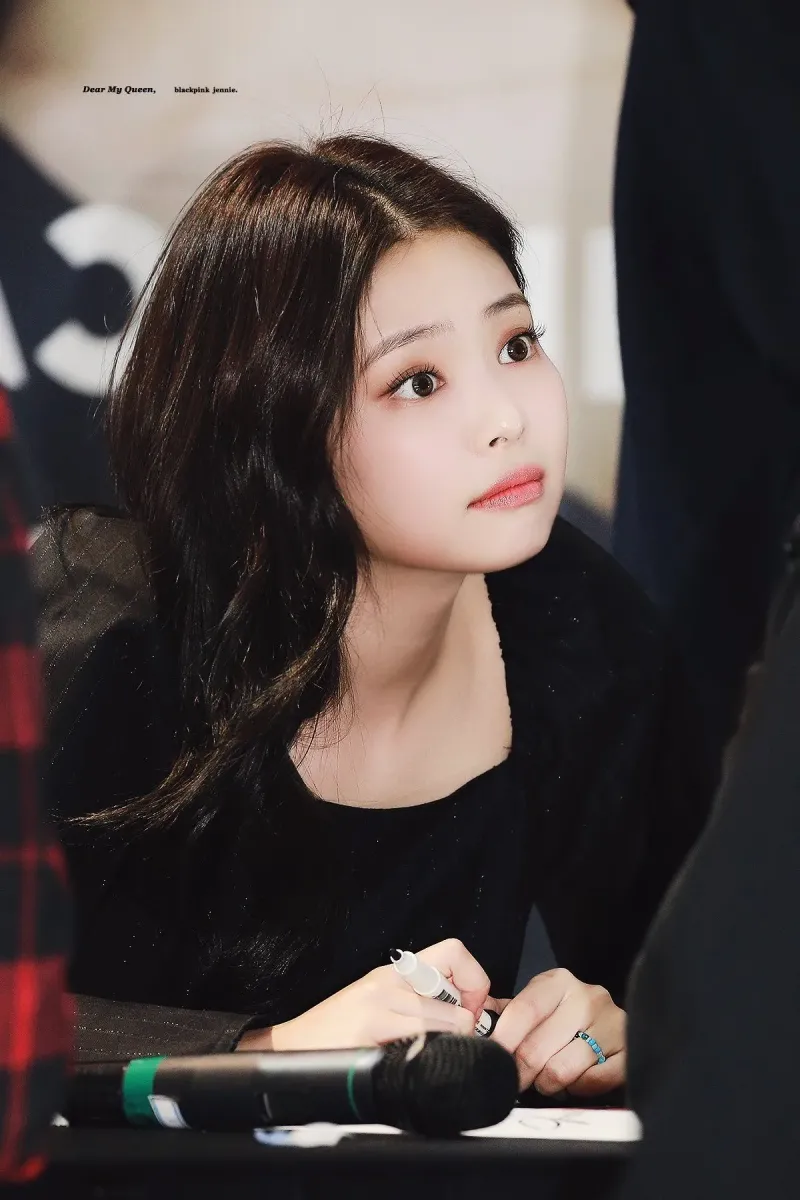 kimjennie116-1183215966106177540-EGugoqUUEAIPpEq.jpg