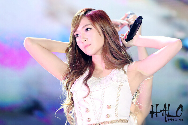 121007 Girls' Generation Jessica at Gangnam Festival documents 3