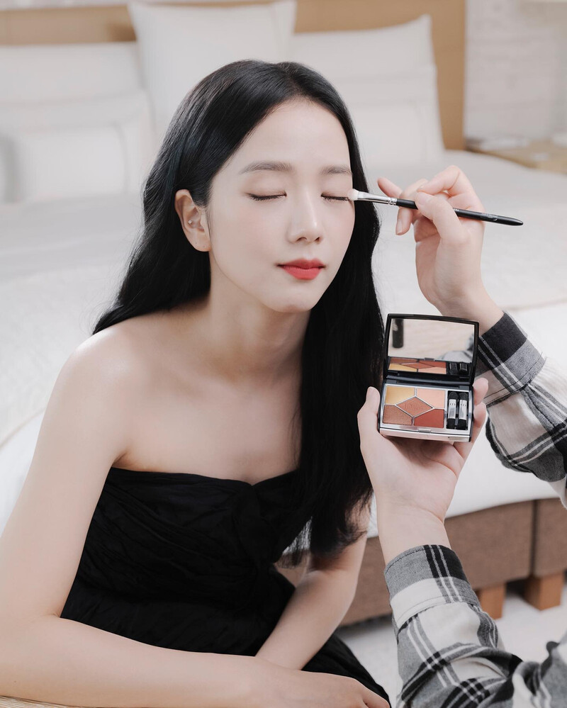 211003 Dior Beauty Instagram Update with BLACKPINK Jisoo documents 2