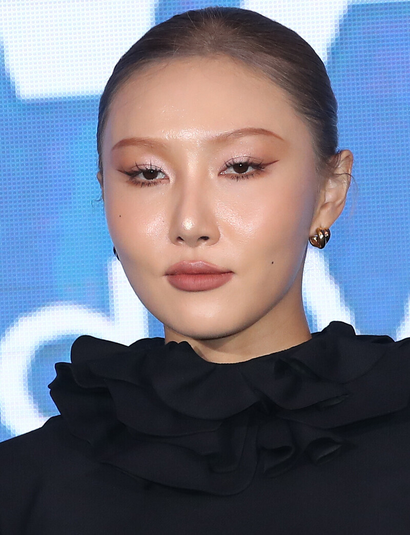 240919 #Hwasa 2nd Mini Album [O] Press Conference documents 9