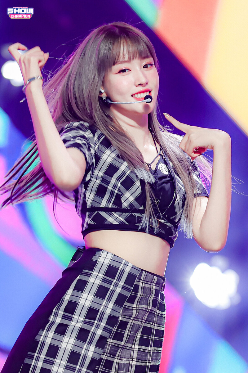 210922 STAYC - "STEREOTYPE" at Show Champion documents 13