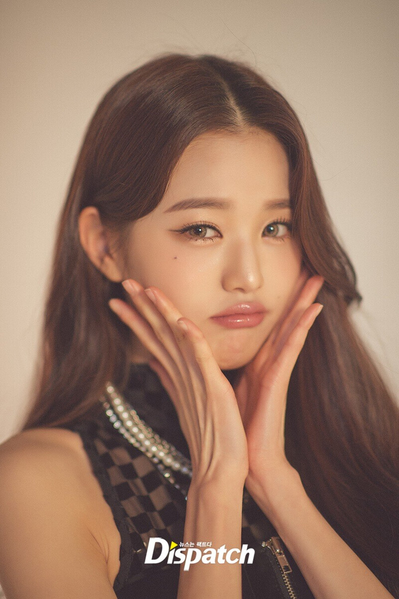 211203 IVE Wonyoung 'ELEVEN' Debut Photoshoot by Dispatch documents 4