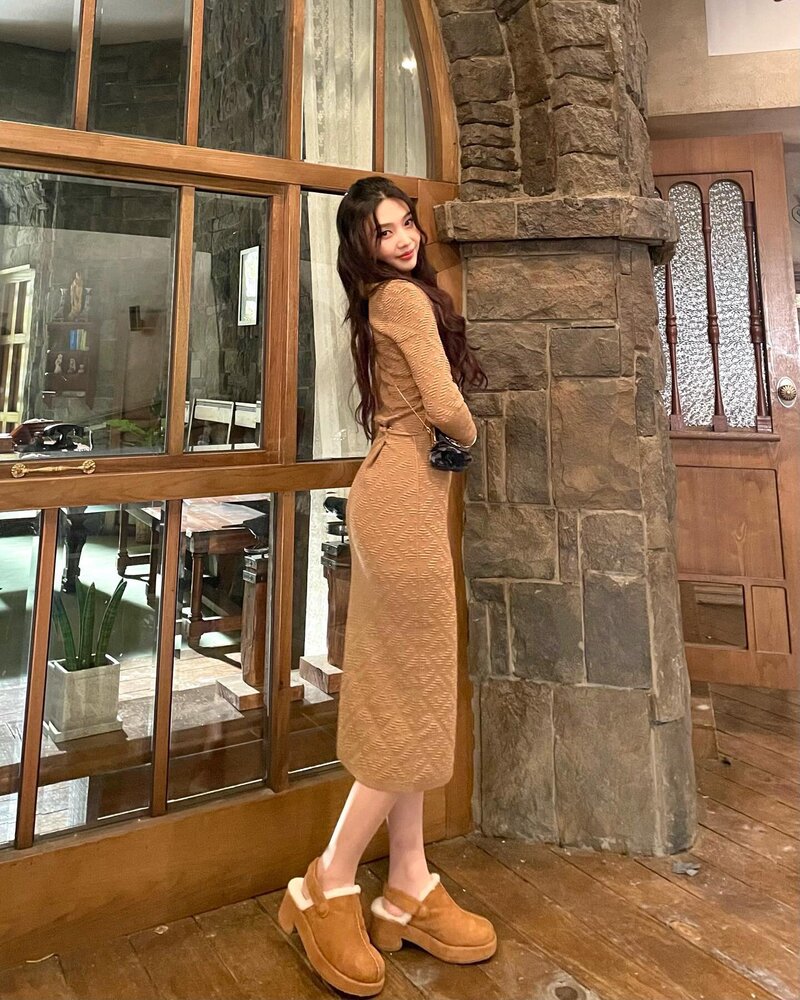 220124 Red Velvet Joy Instagram Update documents 2