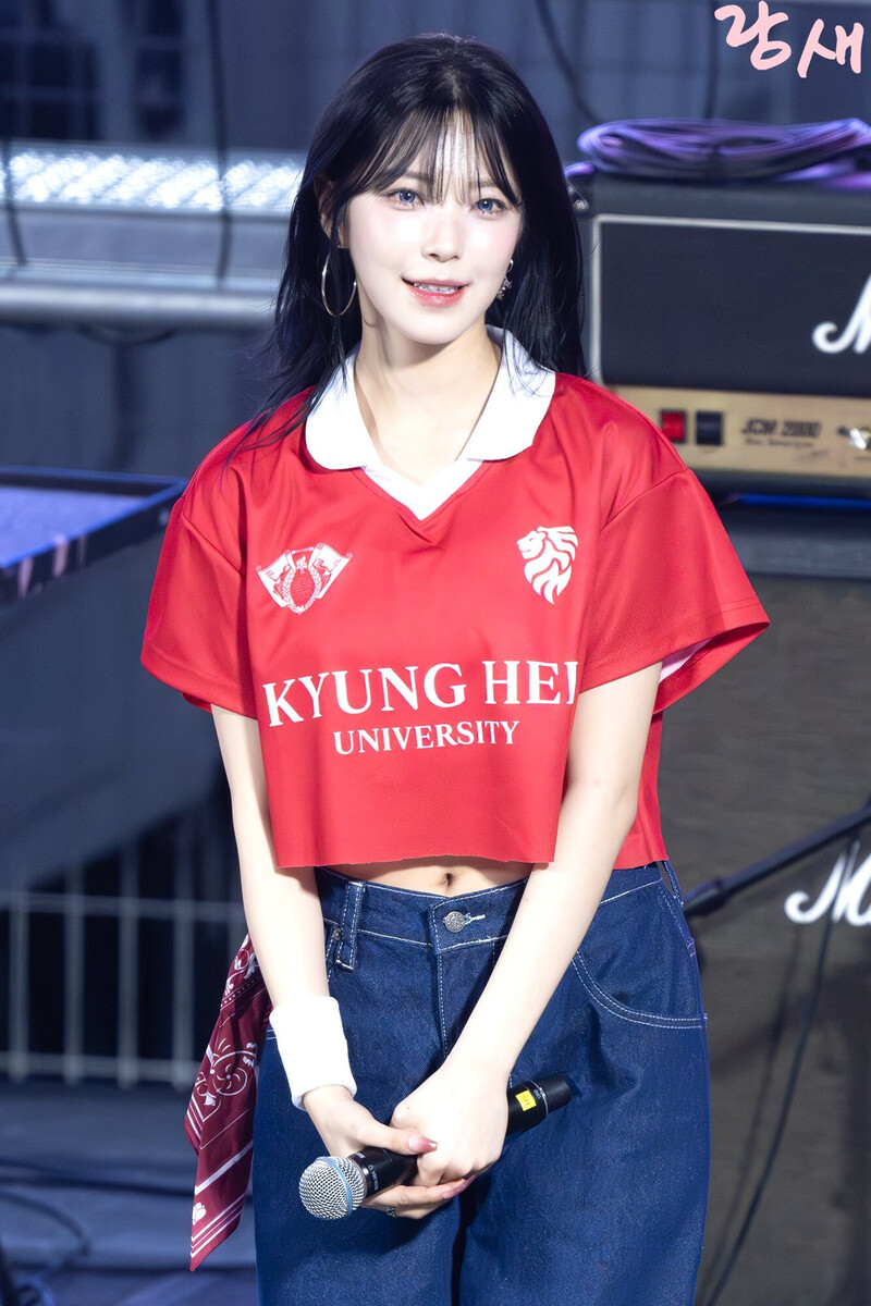 240925 fromis_9 Jiheon - Kyung Hee University Festival documents 4