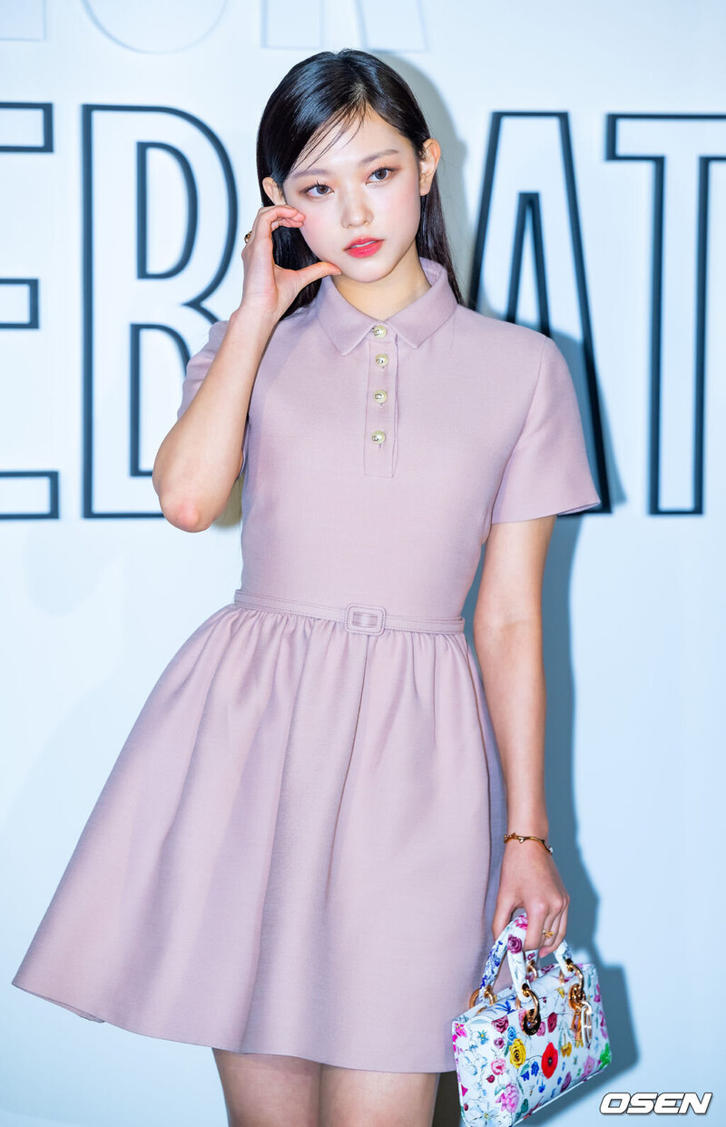 230901 NewJeans Haerin - 'Lady Dior Celebration' Exhibition Event documents 6