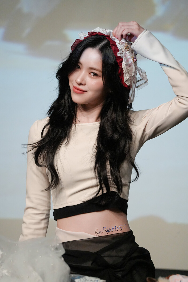 241108 ITZY Ryujin - Makestar Fansign documents 2