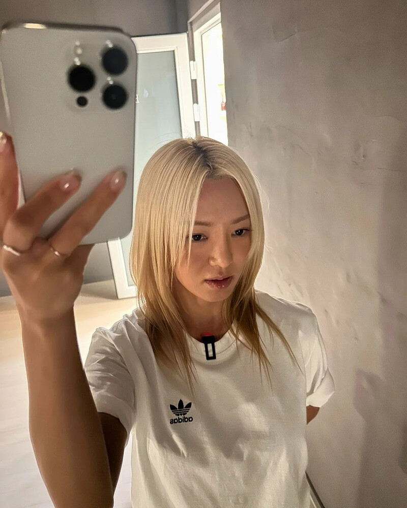 241118 Hyoyeon IG Update documents 5