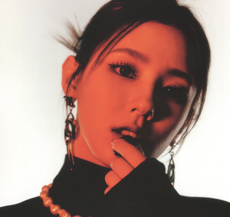 (G)I-DLE "I Never Die" Album Scans documents 8