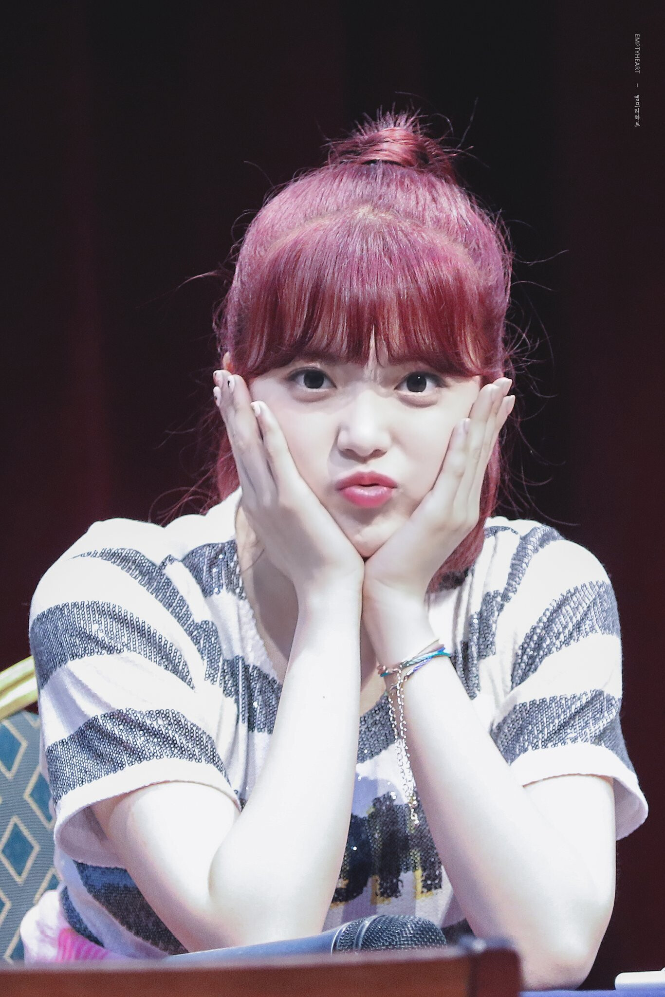 170819 Weki Meki Suyeon at 'WEME' Noryangjin Fansign | kpopping