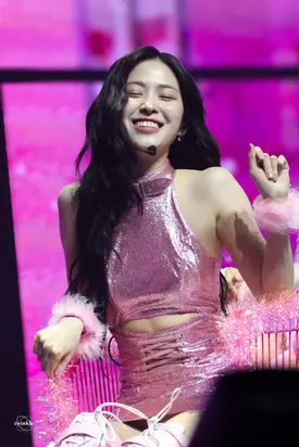 241102 ITZY Ryujin - The 3rd Fanmeeting