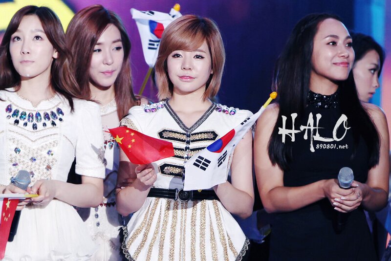 120825 Girls' Generation Sunny at China-Korea Music Festival documents 1