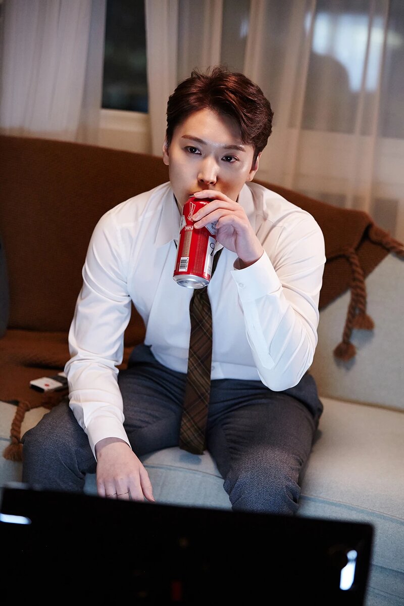 191129 SMTOWN Naver Update - Sungmin's "Orgel" M/V Behind documents 16
