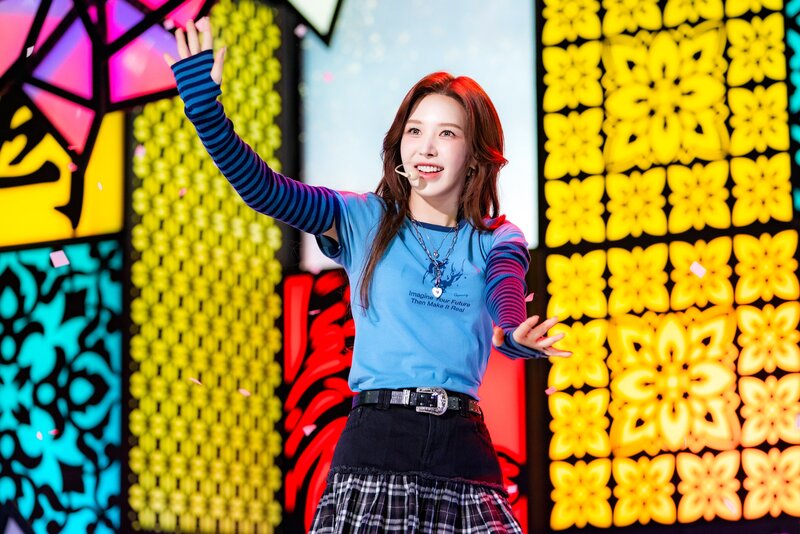 231119 Red Velvet Wendy - 'Chill Kill' at Sbs Inkigayo documents 6
