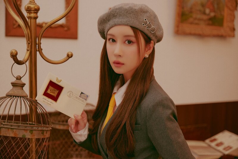 WJSN for Universe 'Replay Wjsn - Save Me, Save You' Photoshoot 2022 documents 17