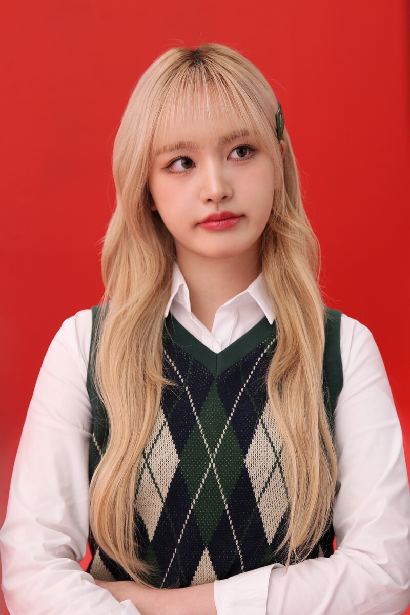 240305 Starship Naver update with LIZ | IVE x Papa John’s Behinds documents 1